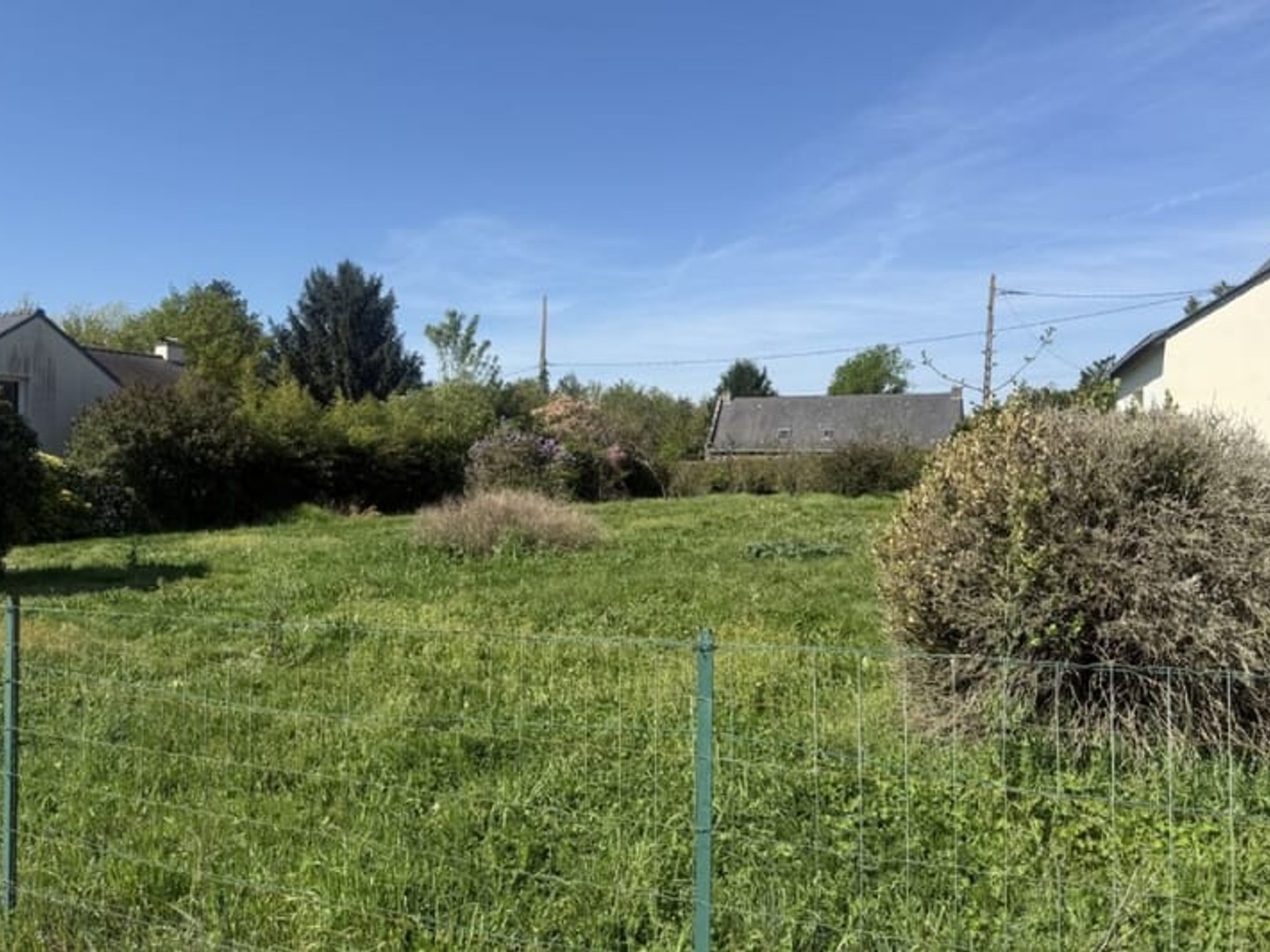 SUCE SUR ERDRE, EXCLUSIVITE TERRAIN A BATIR DE 642 M2