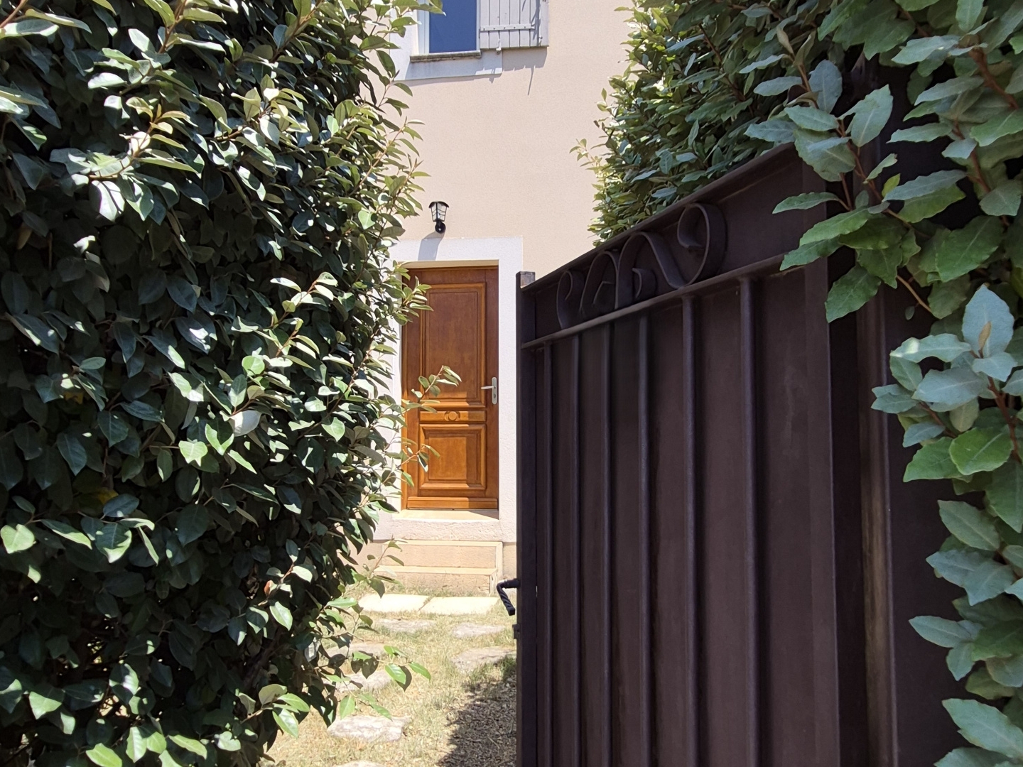 Spacieuse villa avec vue sur le Luberon