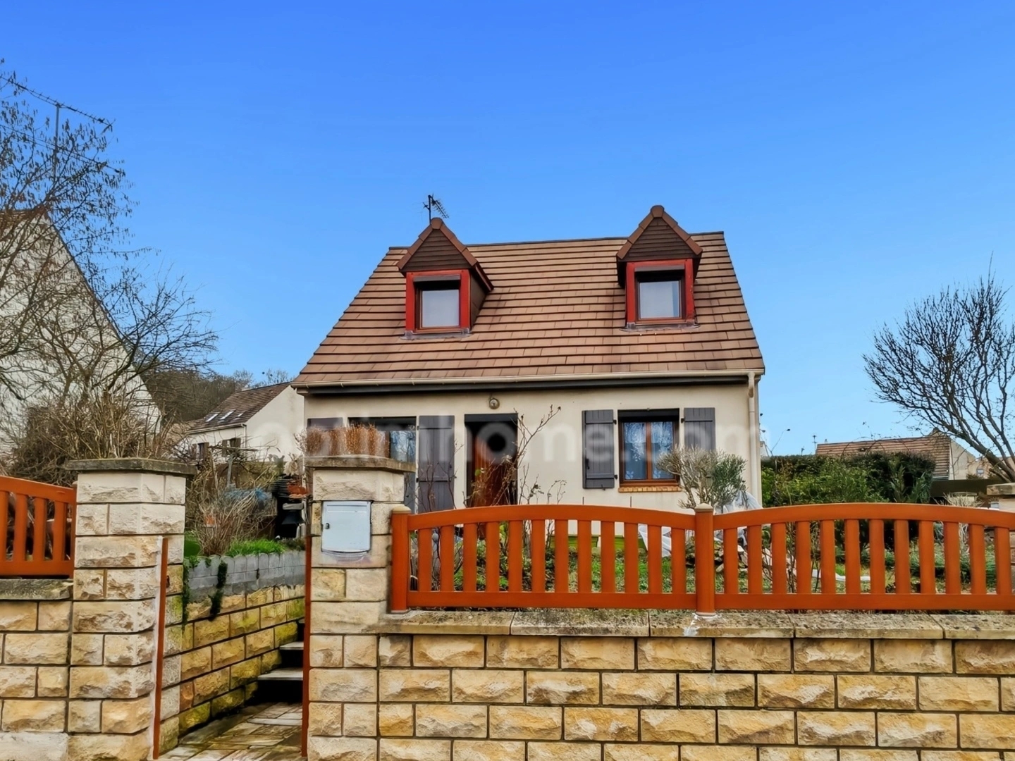 CAUFFRY (60) Maison à vendre 4 pièces proche gare et commodité !