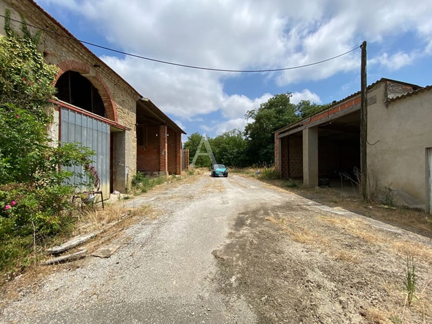 Immeuble 4 pièces 508 m²