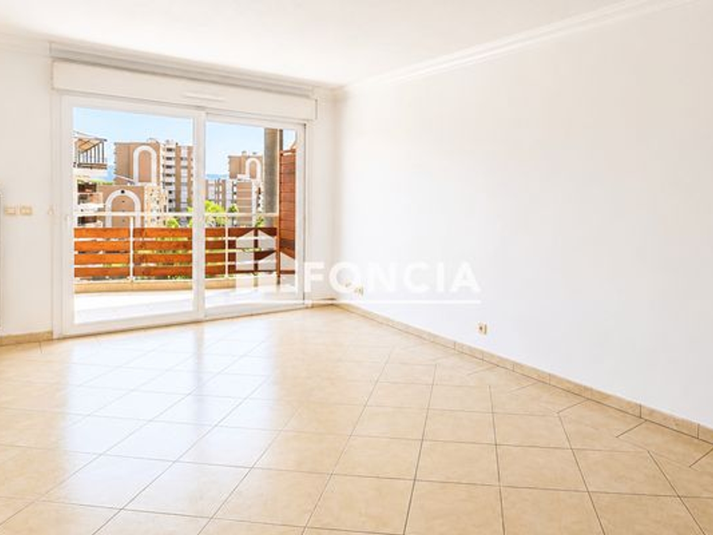 Appartement à vendre - 2 pièces - 45m2 - Mandelieu-La-Napoule (06210)