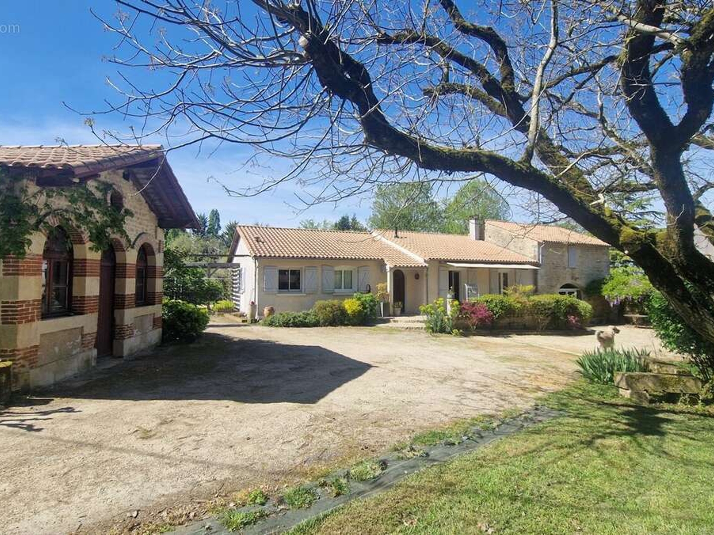 Maison 7 pièces 201 m²