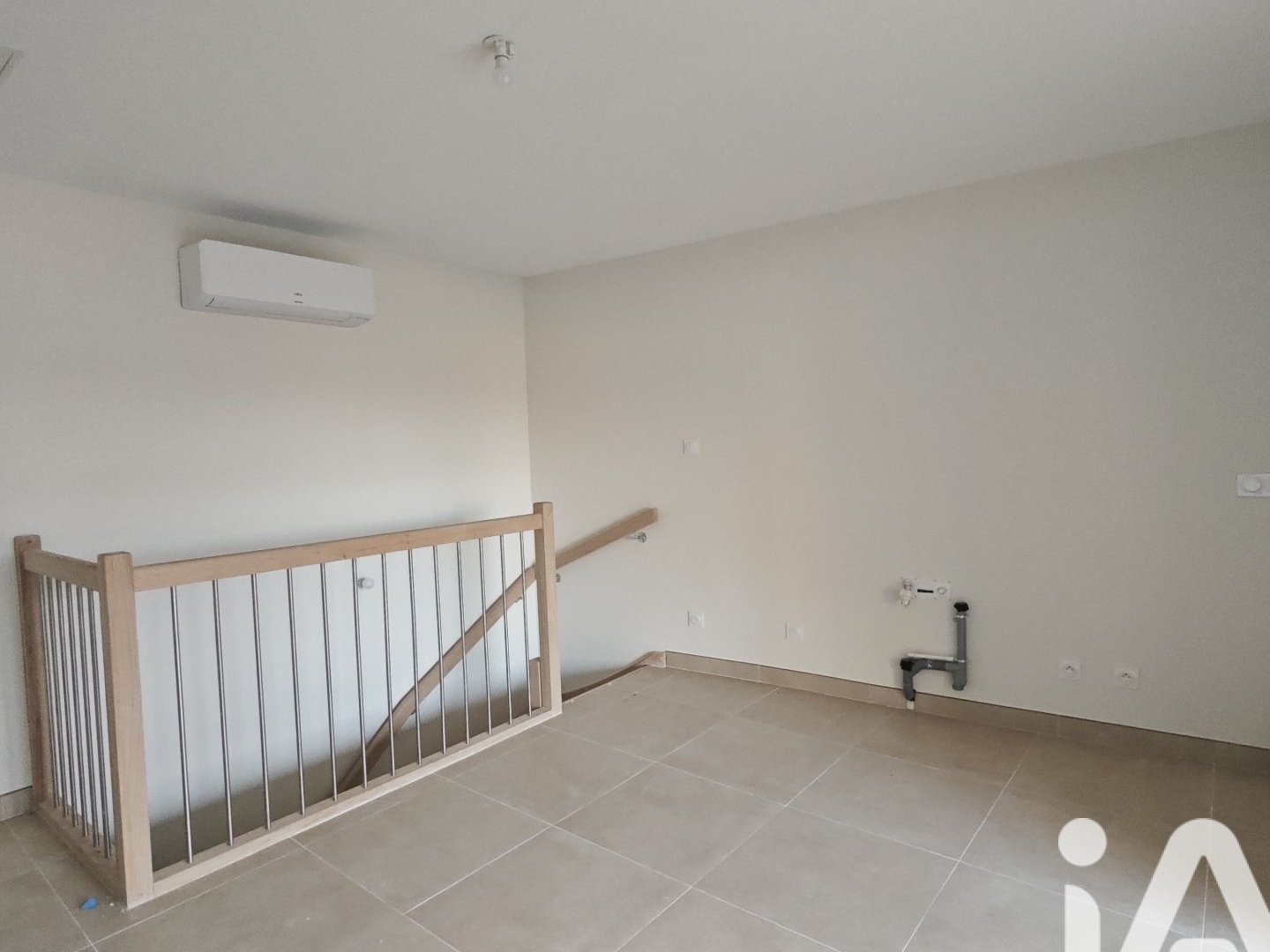 Maison à vendre - 4 pièces - 91m2 - Saint-Alban-Du-Rhône (38370)