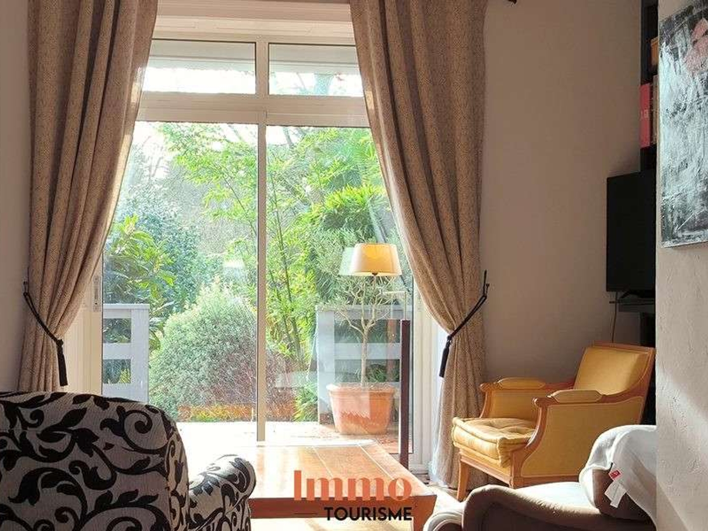 PROPRIÉTÉ DE CARACTÈRE À POTENTIEL CHAMBRES D'H