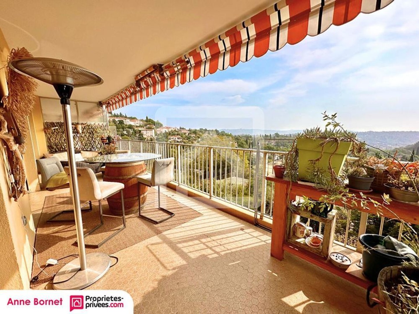 Appartement à vendre - 4 pièces - 93m2 - Grasse (06130)