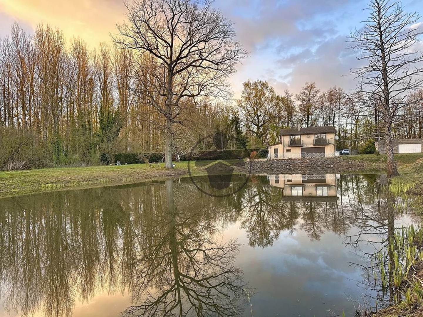 Maison à vendre - 7 pièces - 143m2 - Séry-Lès-Mézières (02240)