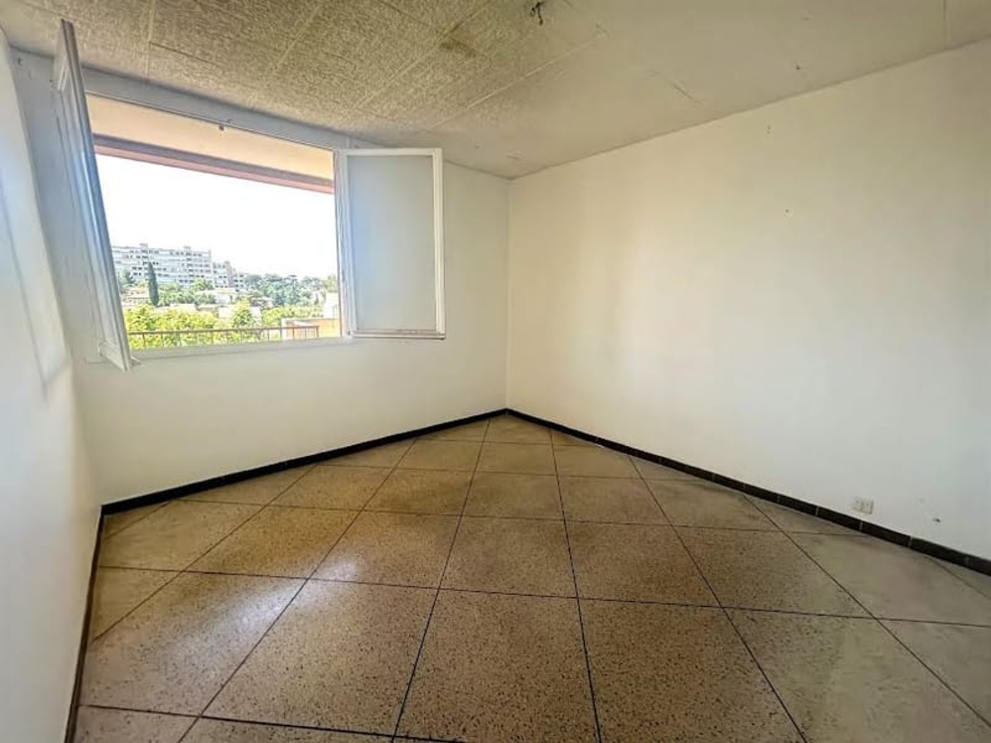 Appartement à vendre - 3 pièces - 60m2 - Marseille 10e (13010)