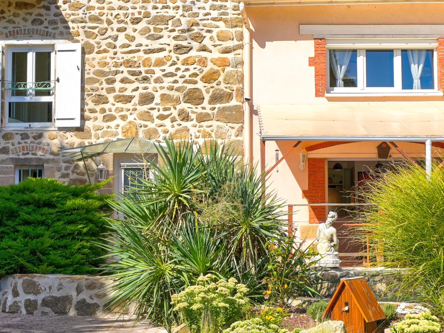 Maison à vendre - 7 pièces - 158m2 - Condrieu (69420)