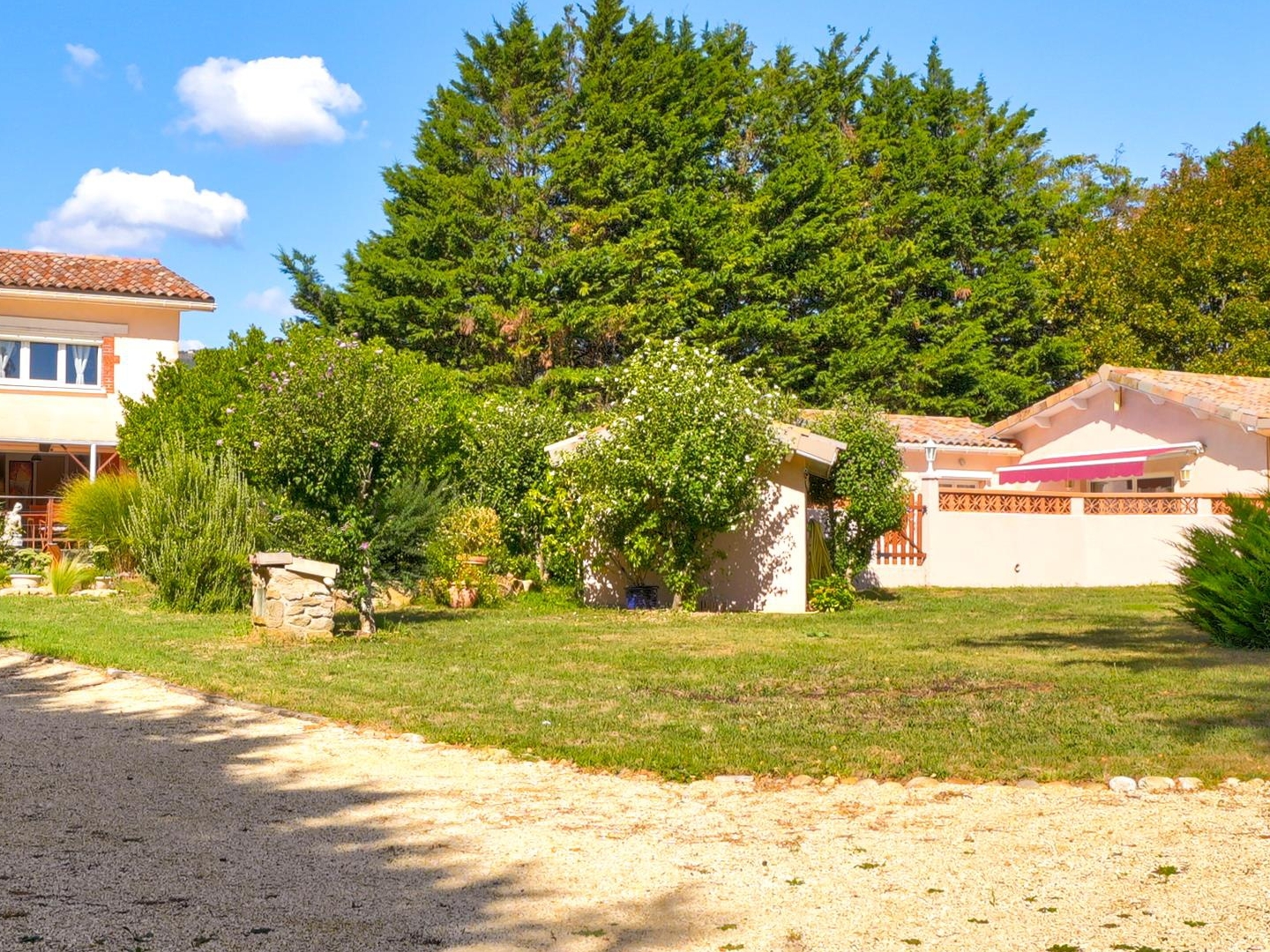 Maison à vendre - 7 pièces - 158m2 - Condrieu (69420)
