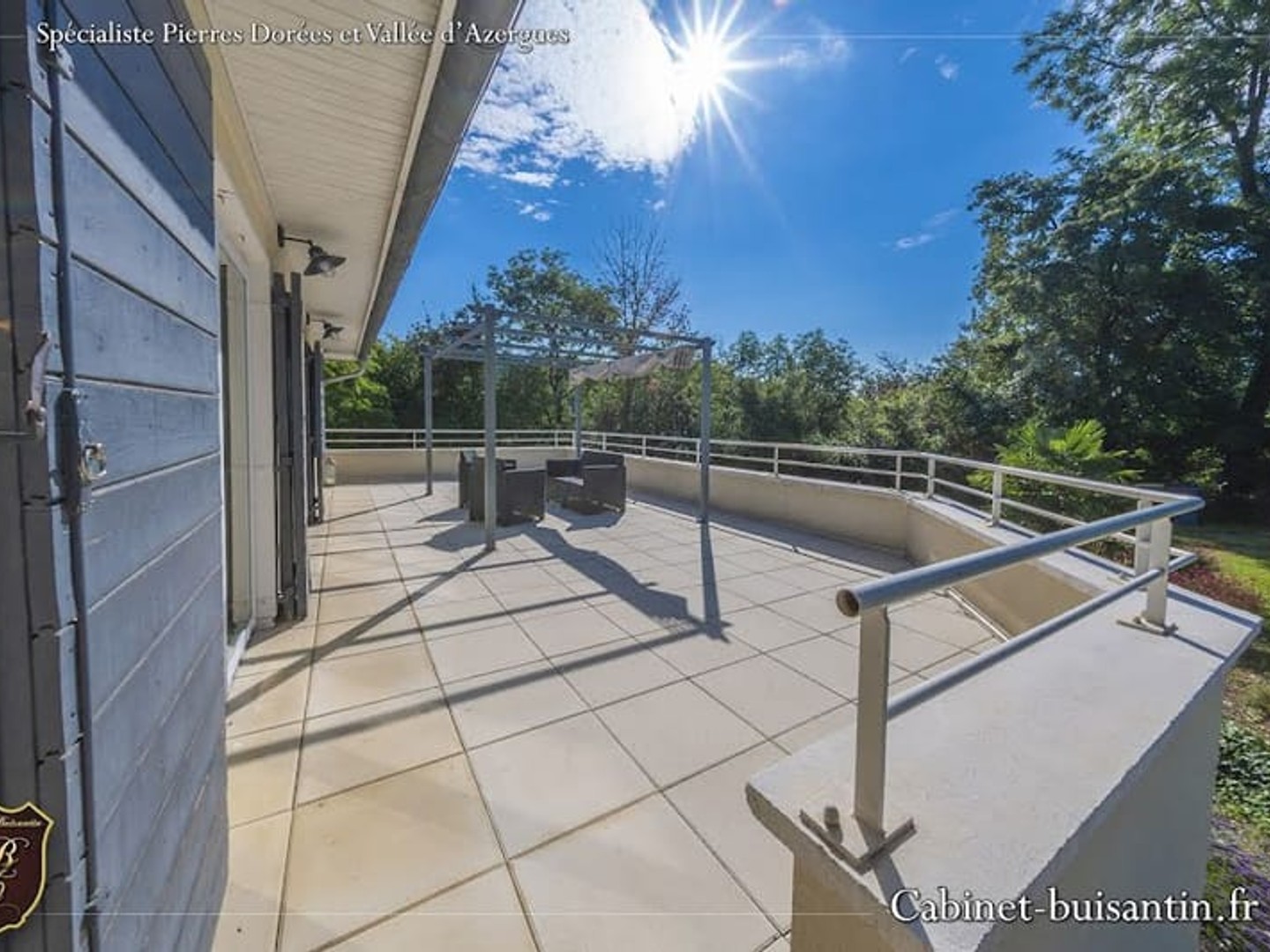 Maison 6 pièces 180 m²