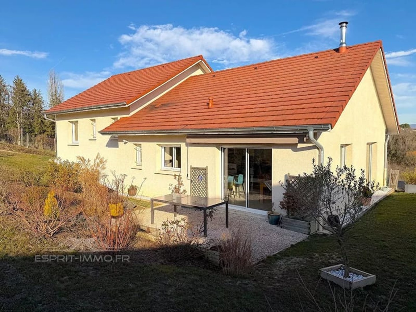 Villa récente de 118 m² avec garage de 50 m²