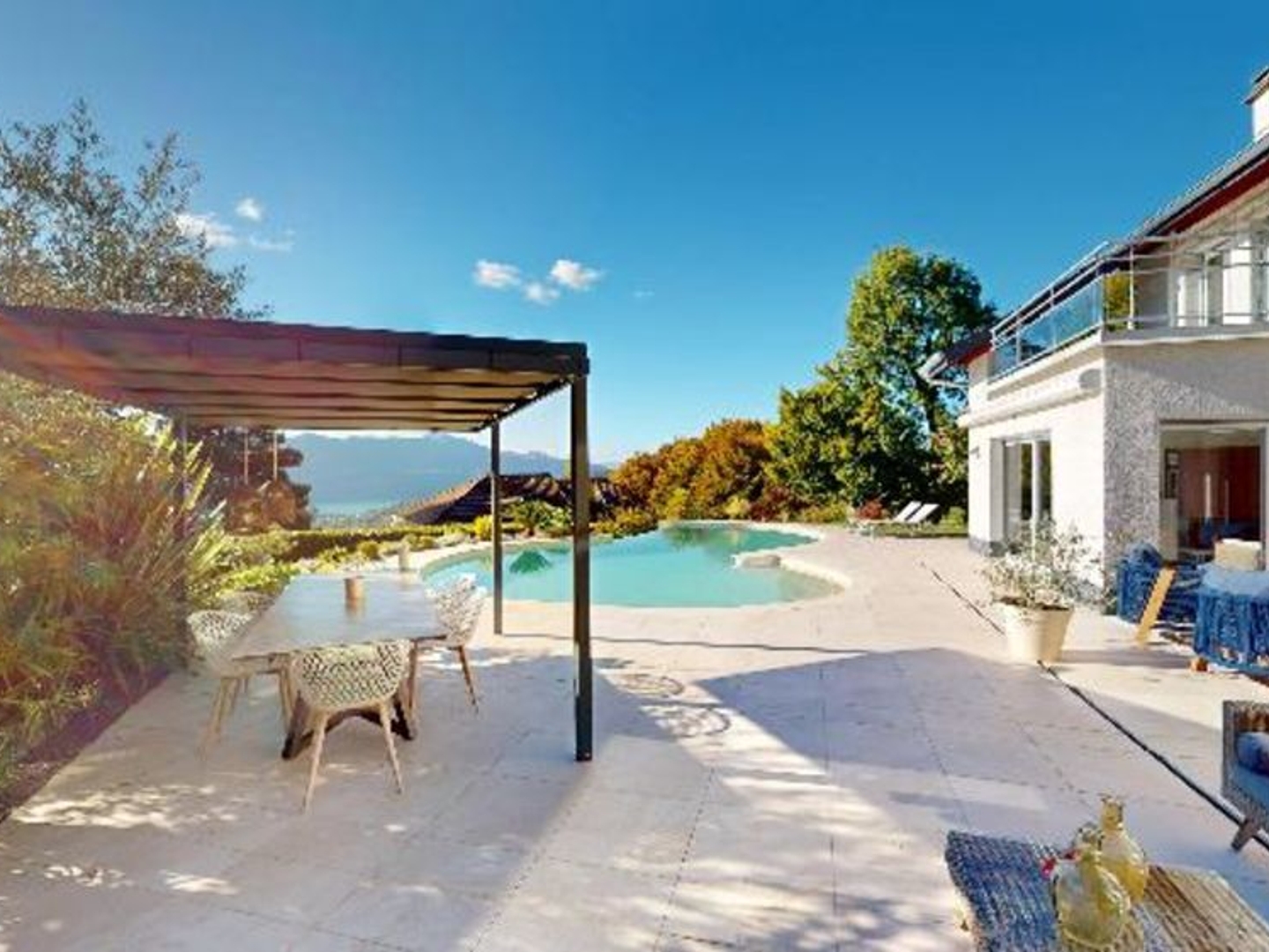 Maison à vendre - 7 pièces - 182m2 - Pugny-Chatenod (73100)