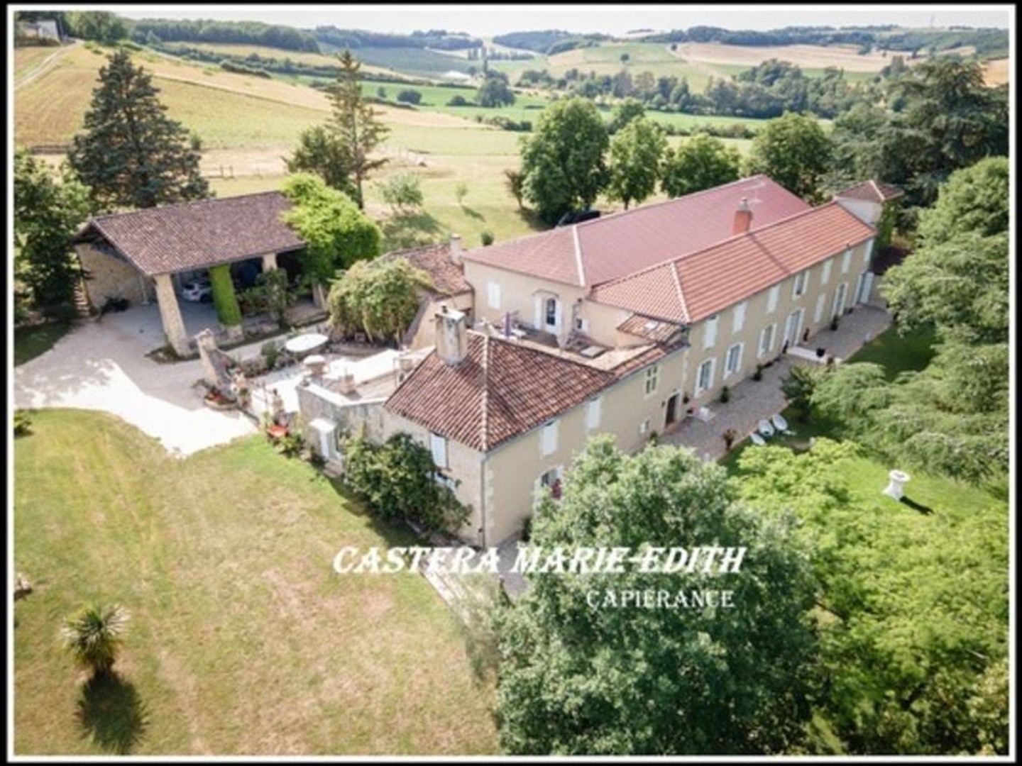 Maison 662 m²