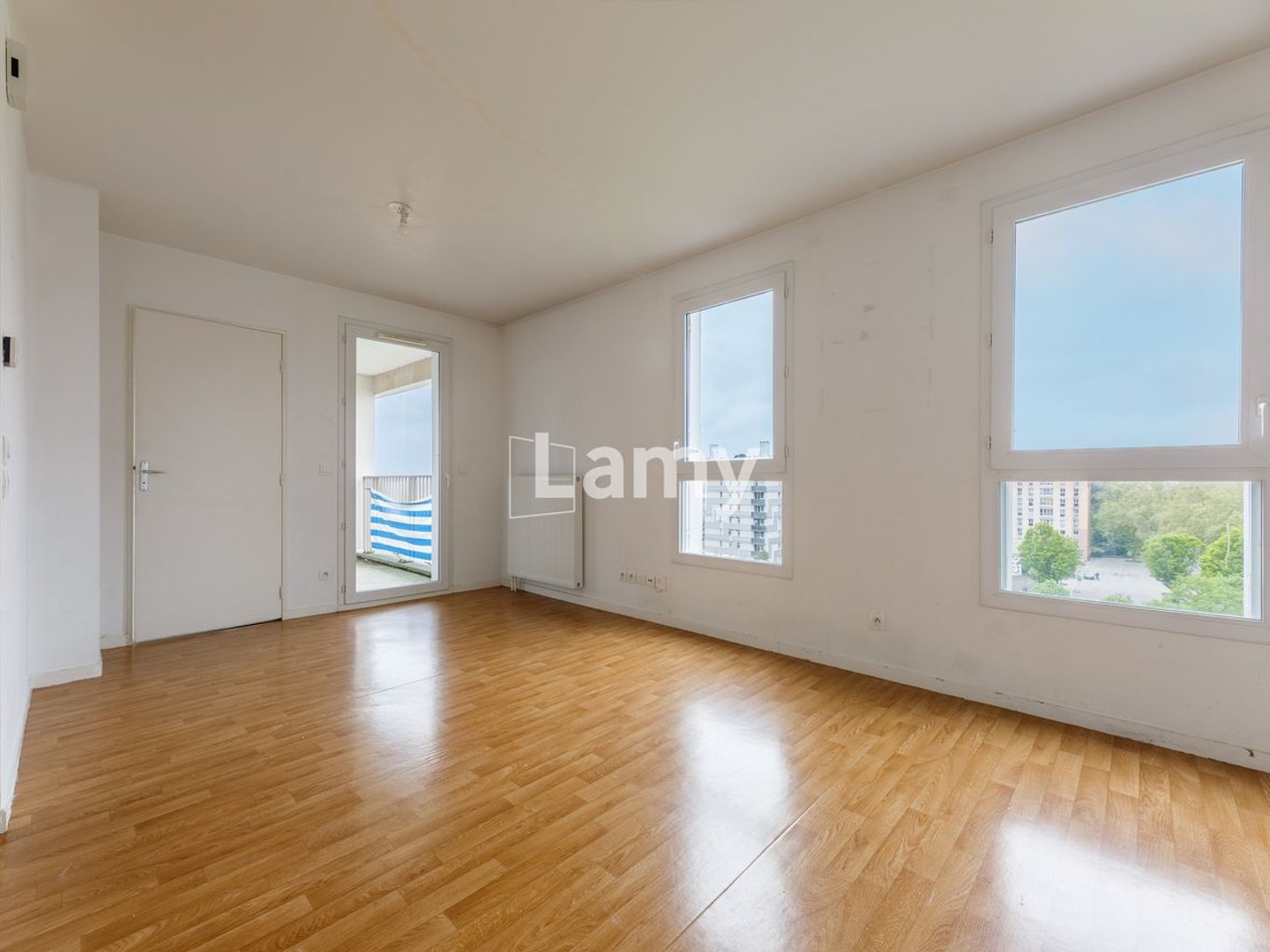 Parking / garage / box à vendre - 38m2 - Rouen (76000)