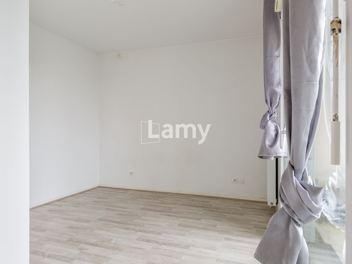 Parking / garage / box à vendre - 38m2 - Rouen (76000)