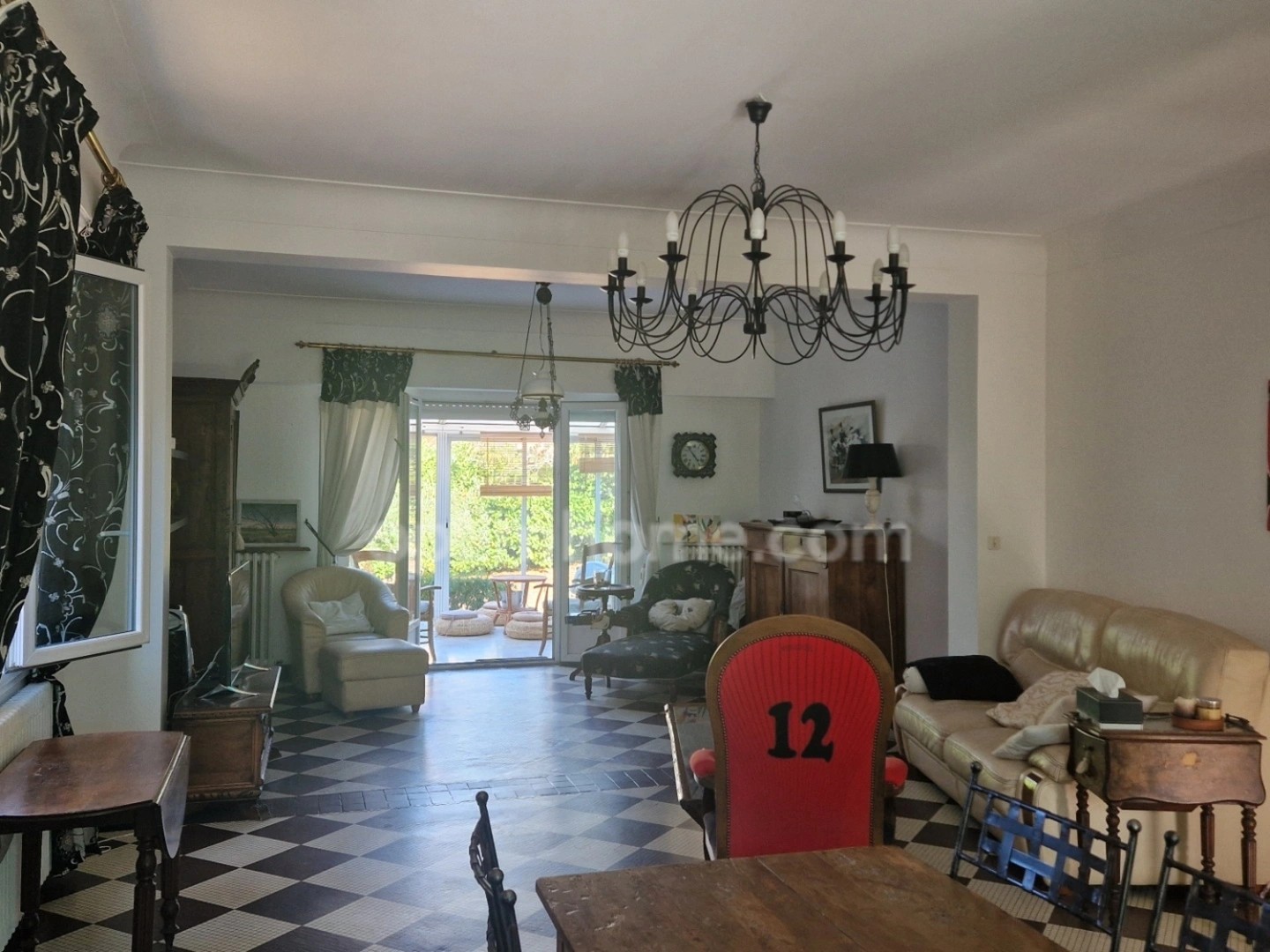SOUS OFFRE !Maison 5 chambres 1000 m2 de terrain MERIGNAC Capeyron