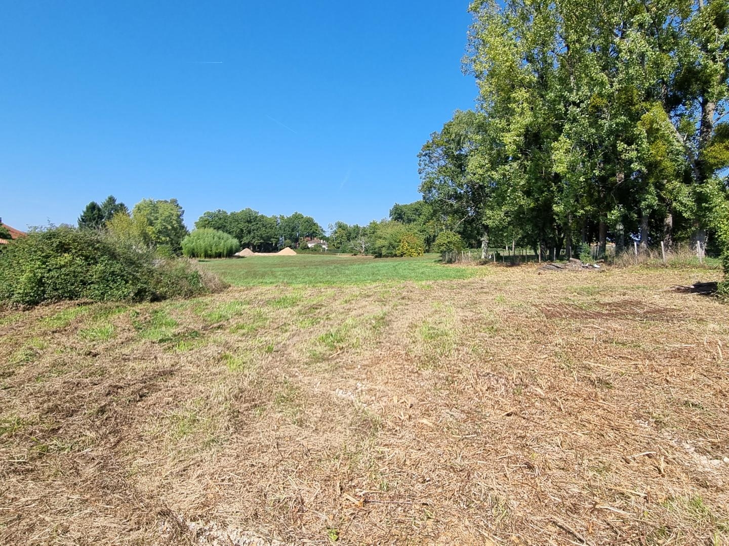 Maison à vendre - 90m2 - Piégut-Pluviers (24360)