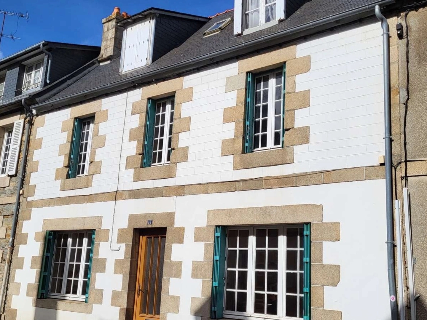Maison à vendre - 6 pièces - 143m2 - Lannion (22300)