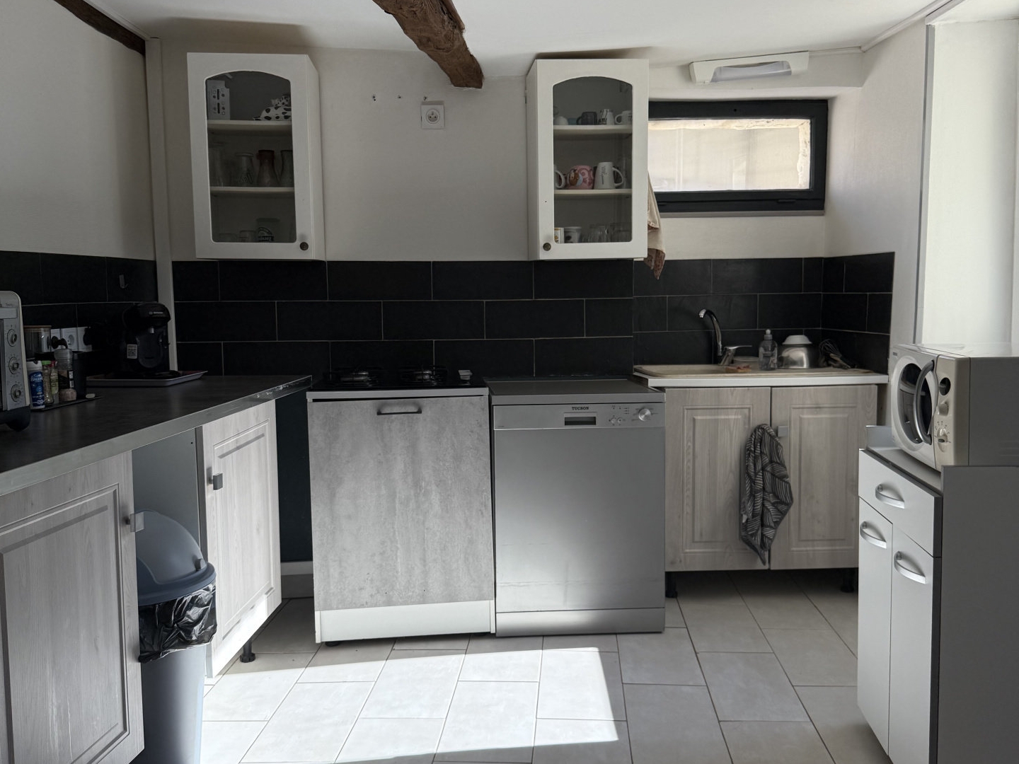 Maison à vendre - 2 pièces - 73m2 - Bellevigne-Les-Ch... (49260)