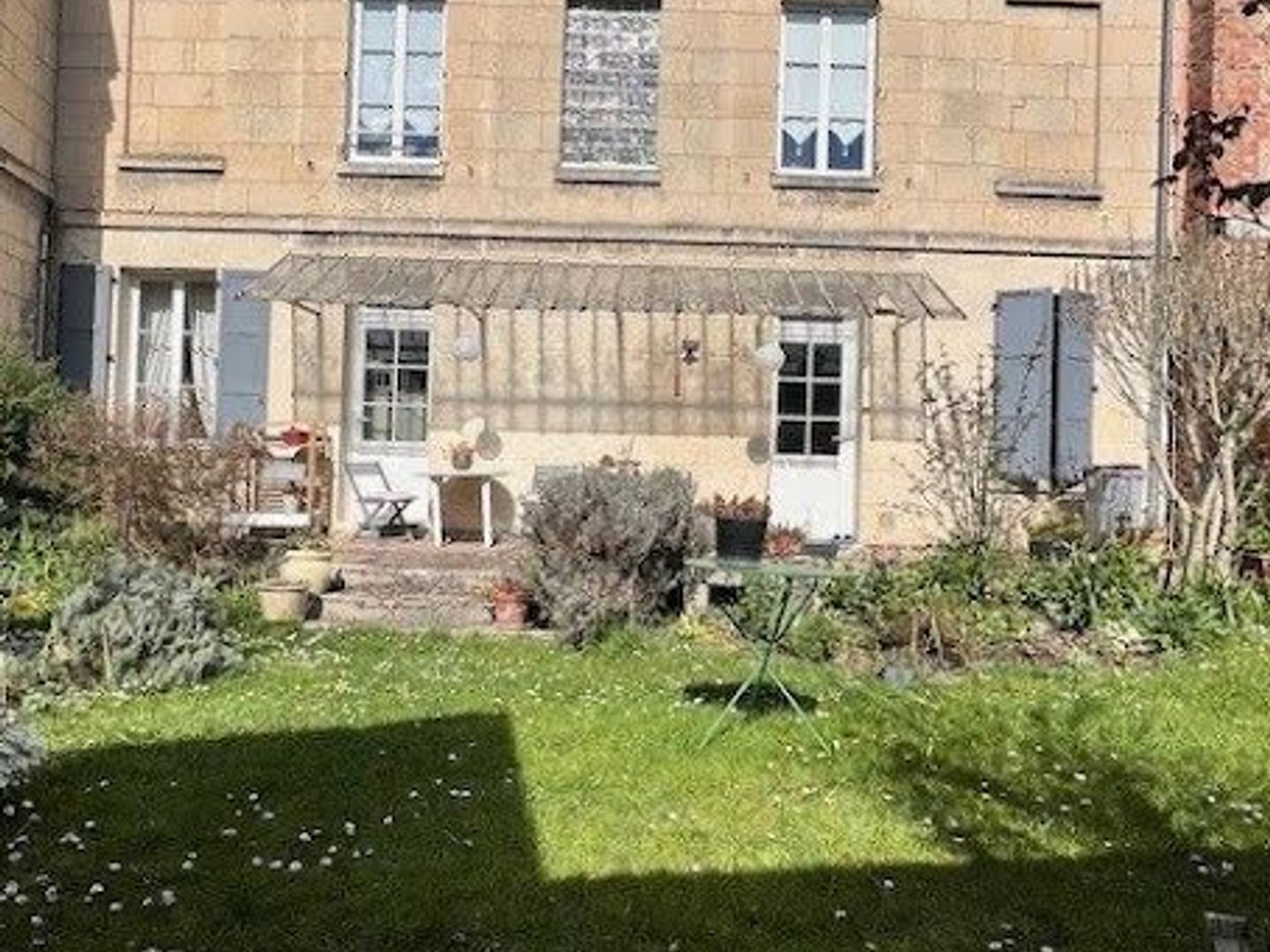 Maison 8 pièces 180 m²