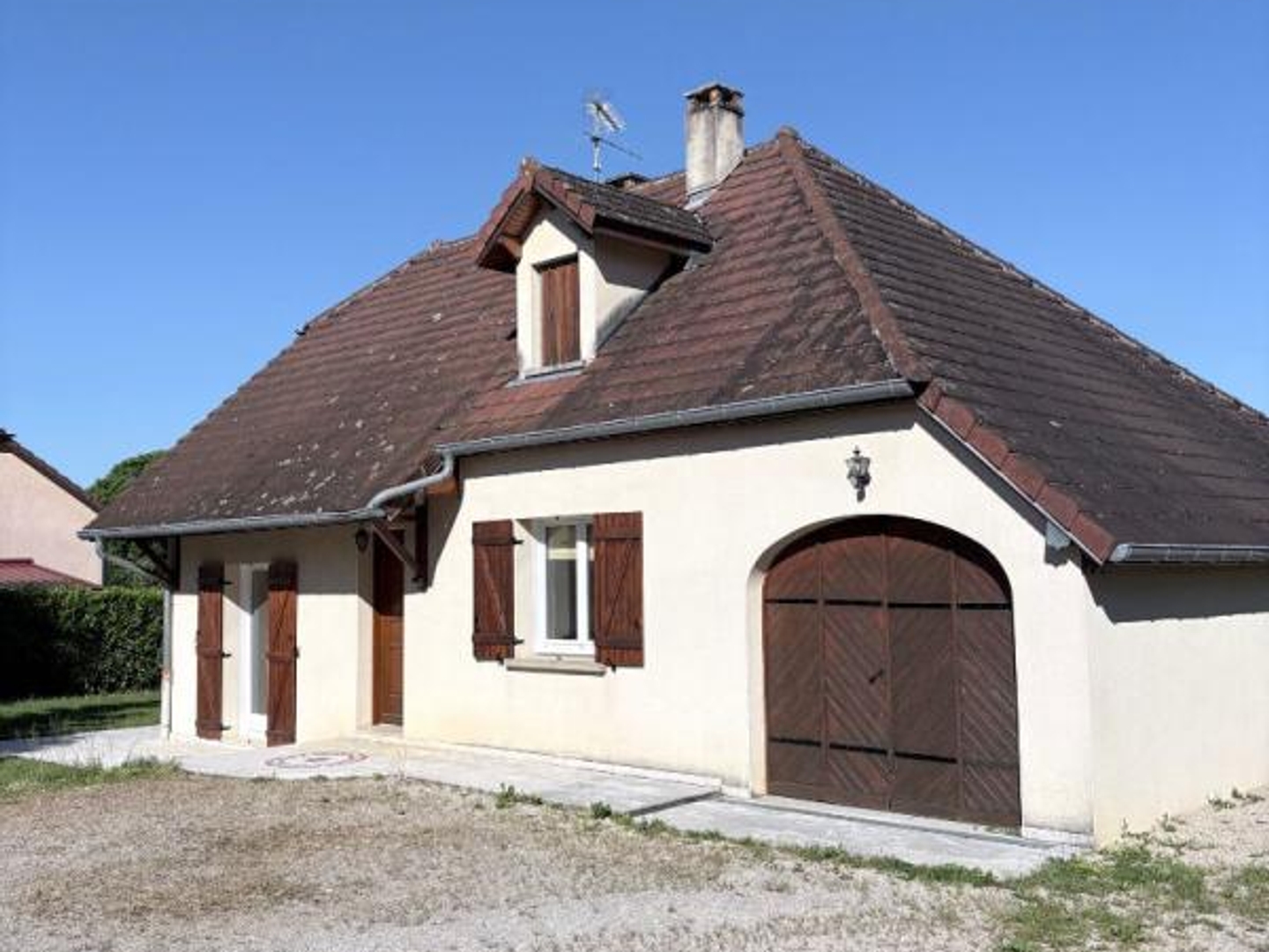 Maison à vendre - 5 pièces - 132m2 - Domblans (39210)