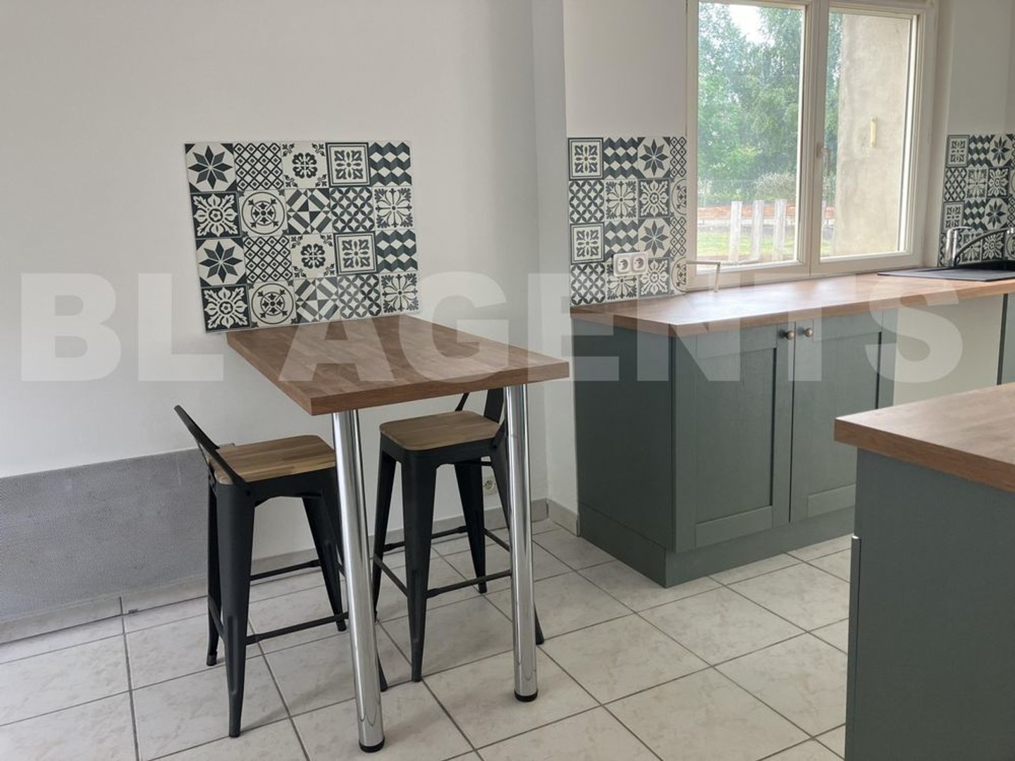 APPARTEMENT F3 AVEC JARDIN