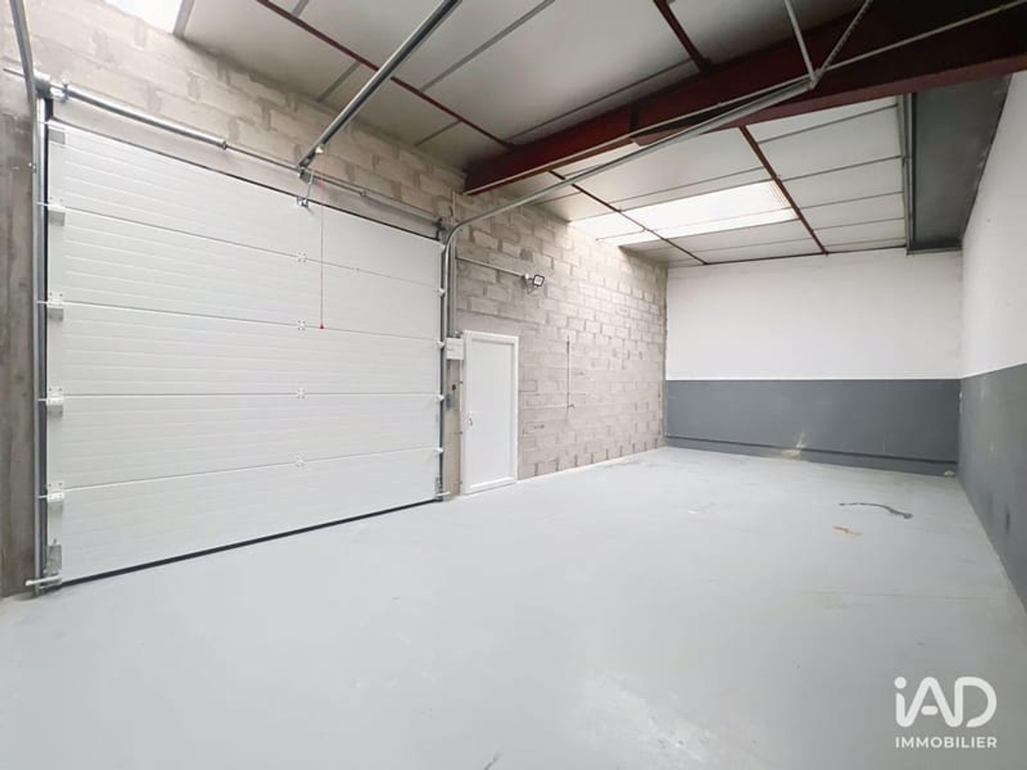 Immeuble commercial 43 m²