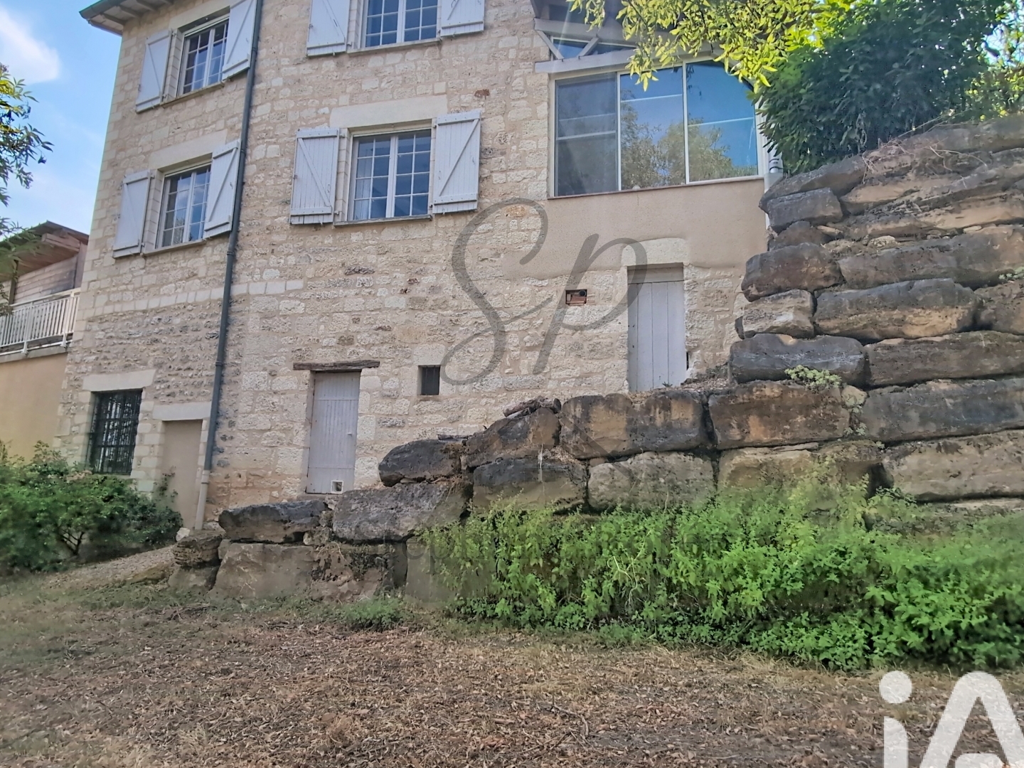 Maison 8 pièces 170 m²