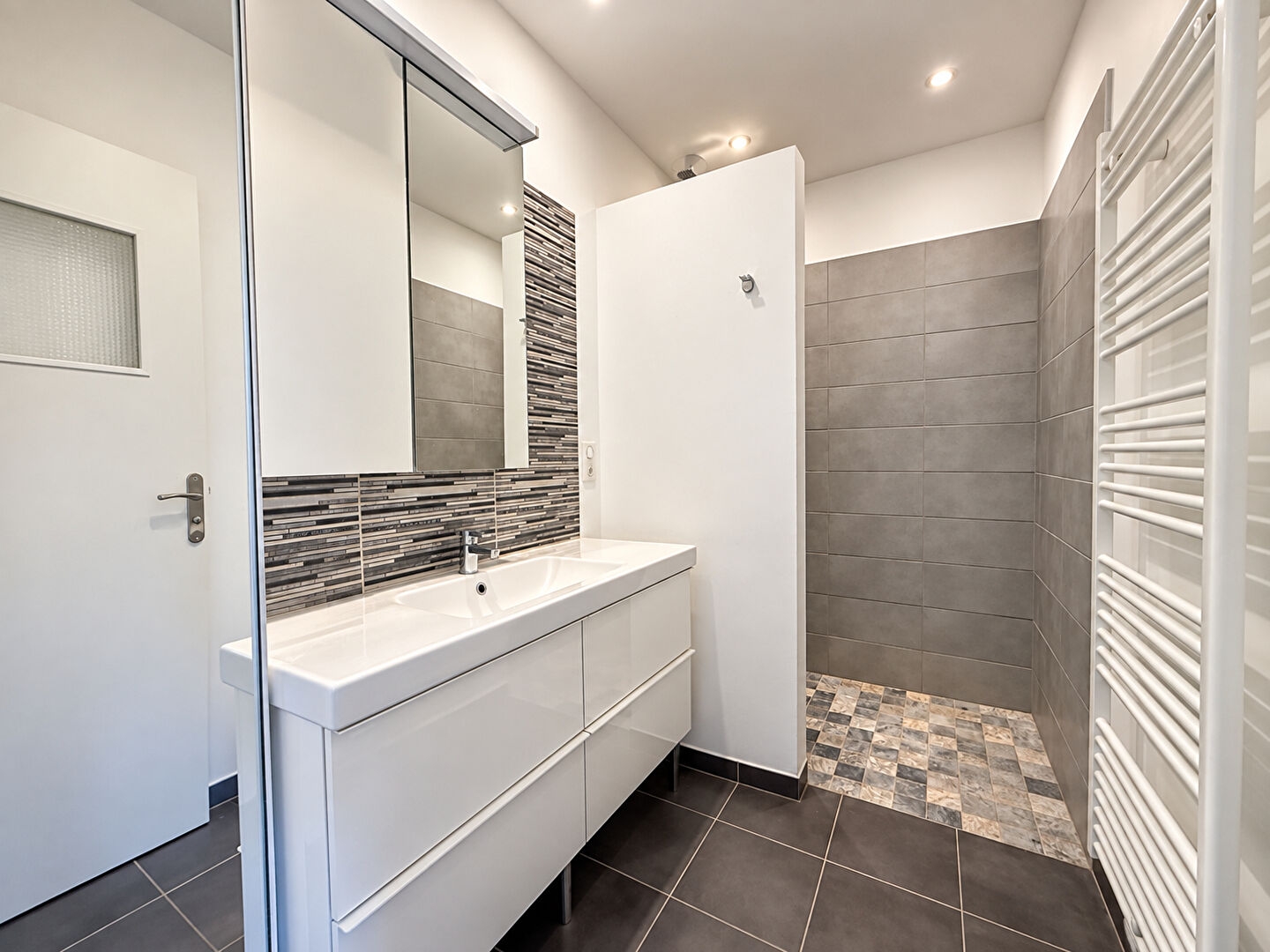 Maison à vendre - 5 pièces - 122m2 - Libourne (33500)