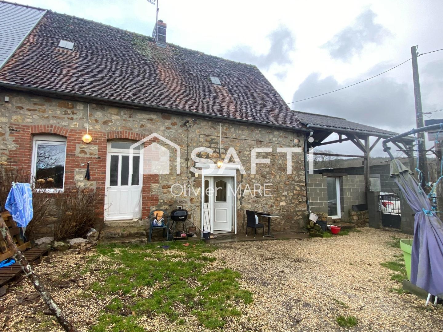 Maison à vendre - 2 pièces - 42m2 - Domfront En Poiraie (61700)