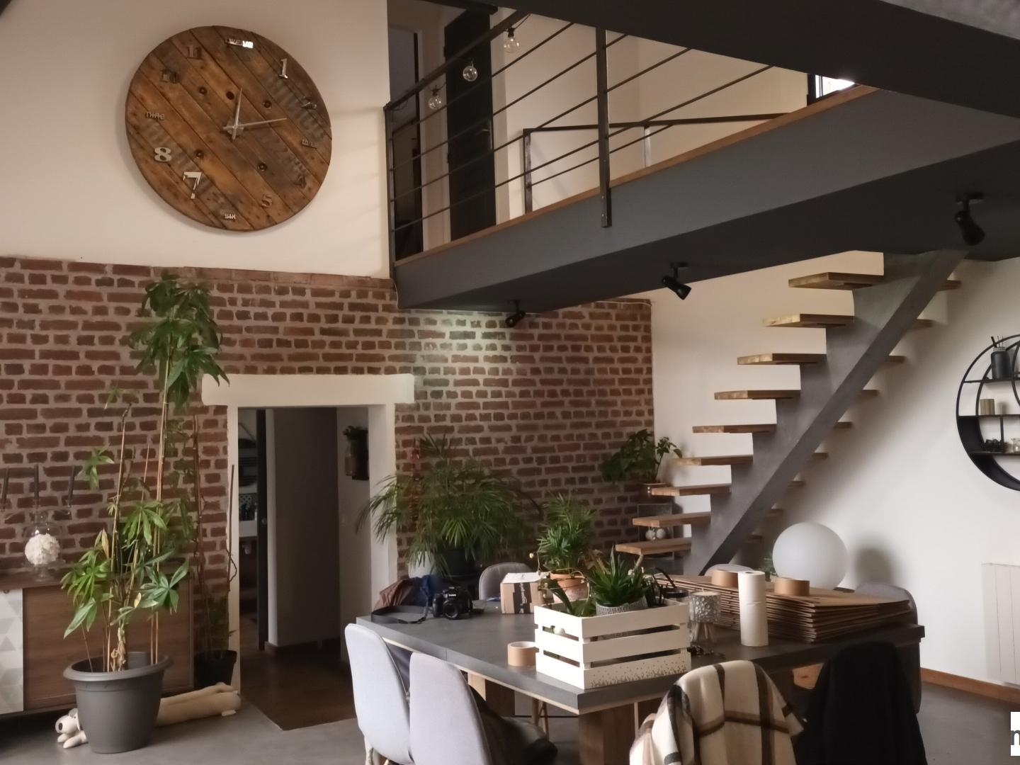 Maison à vendre - 3 pièces - 158m2 - Doudelainville (80140)