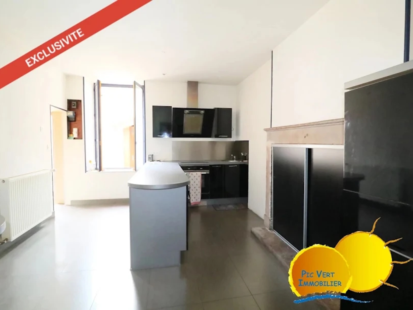 Appartement à vendre - 8 pièces - 225m2 - Auxonne (21130)