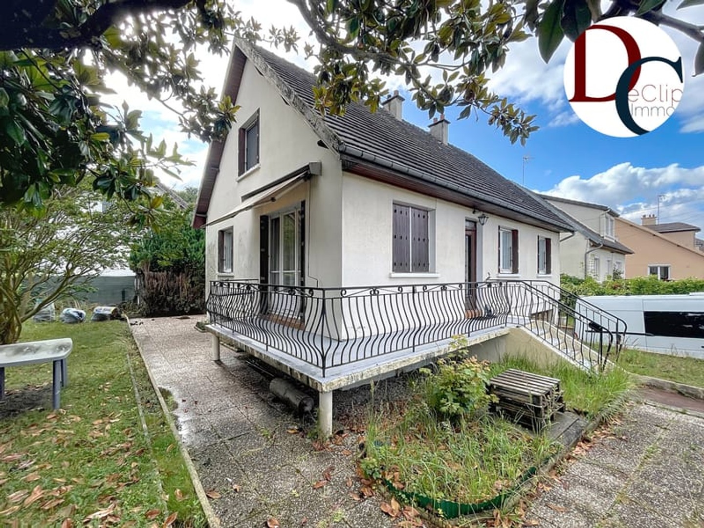 MAISON A RENOVER AVEC SOUS SOL
