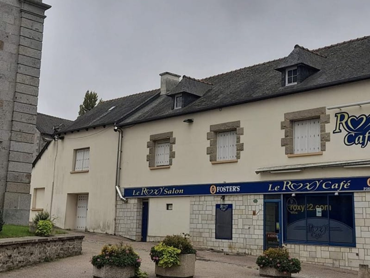 Maison 15 pièces 353 m²