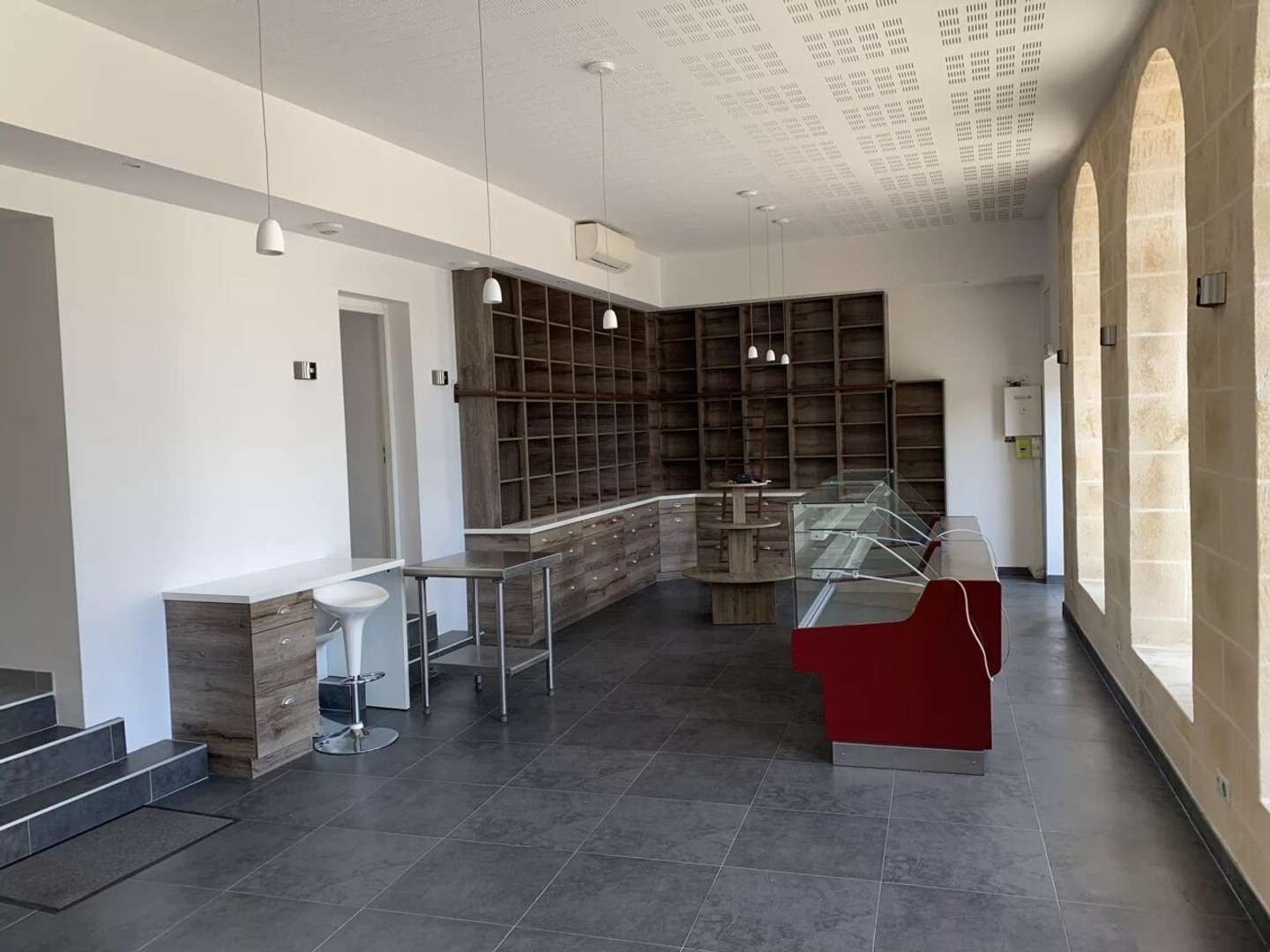 Magasin à vendre - 3 pièces - 67m2 - Margaux-Cantenac (33460)