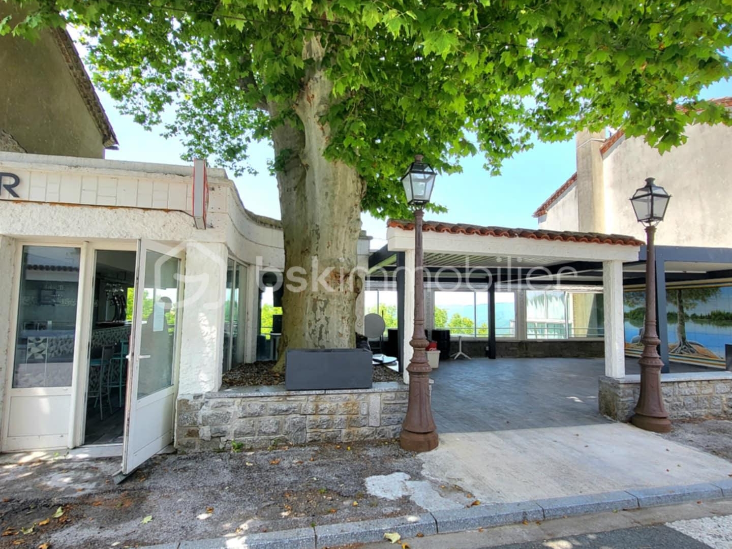Magasin à vendre - 20 pièces - 981m2 - Lacrouzette (81210)