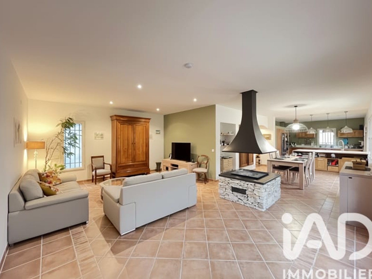 Maison 6 pièces 192 m²