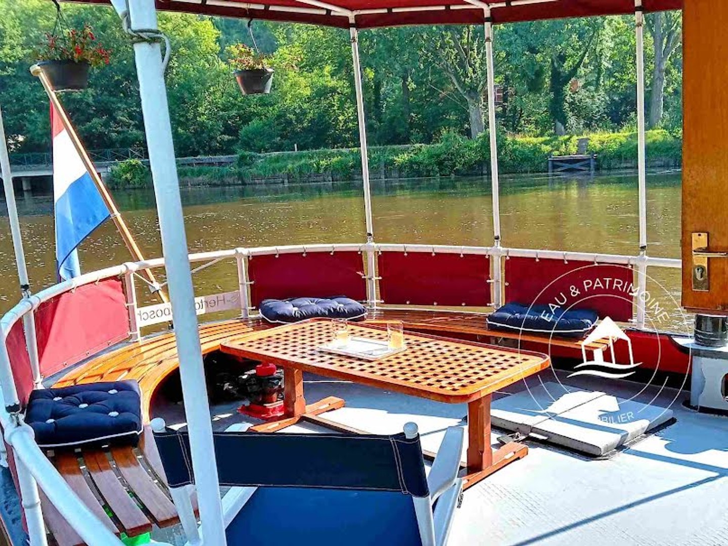 Péniche 4 pièces 45 m²