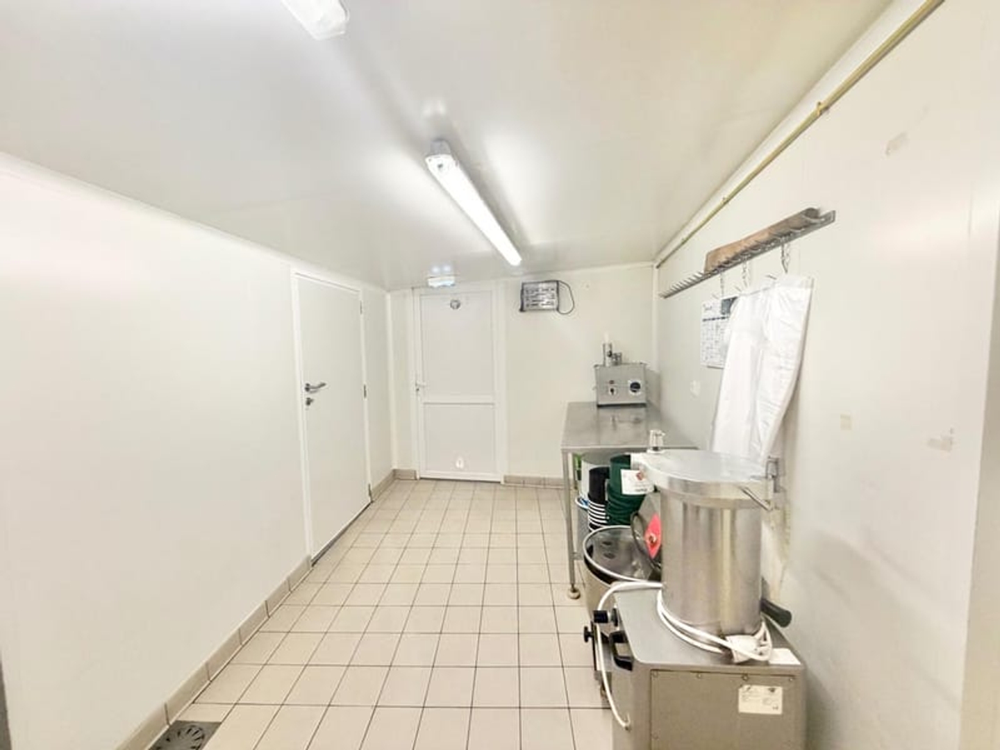 Magasin à vendre - 125m2 - Ernée (53500)