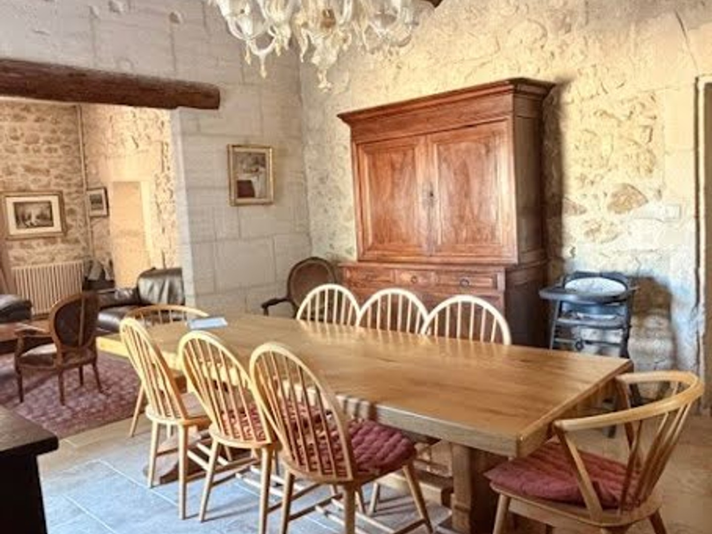 Maison à vendre - 7 pièces - 330m2 - Mouriès (13890)