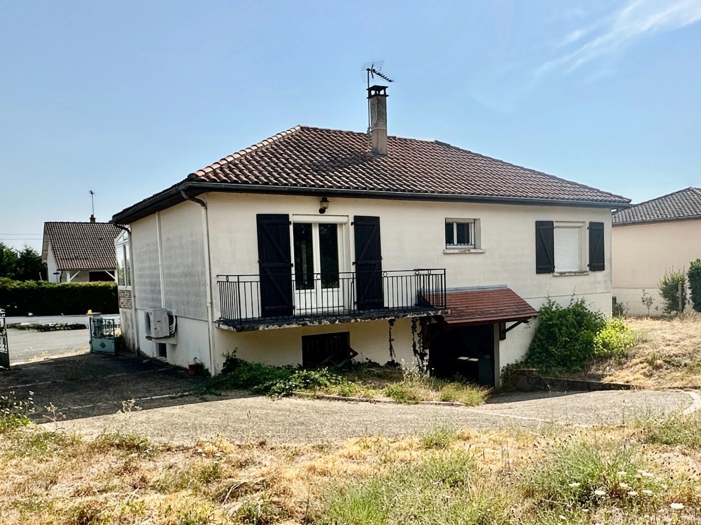 Maison 79 m² - Sous-sol complet - Terrain 760 m² - Chauvigny - 25 min Poitiers