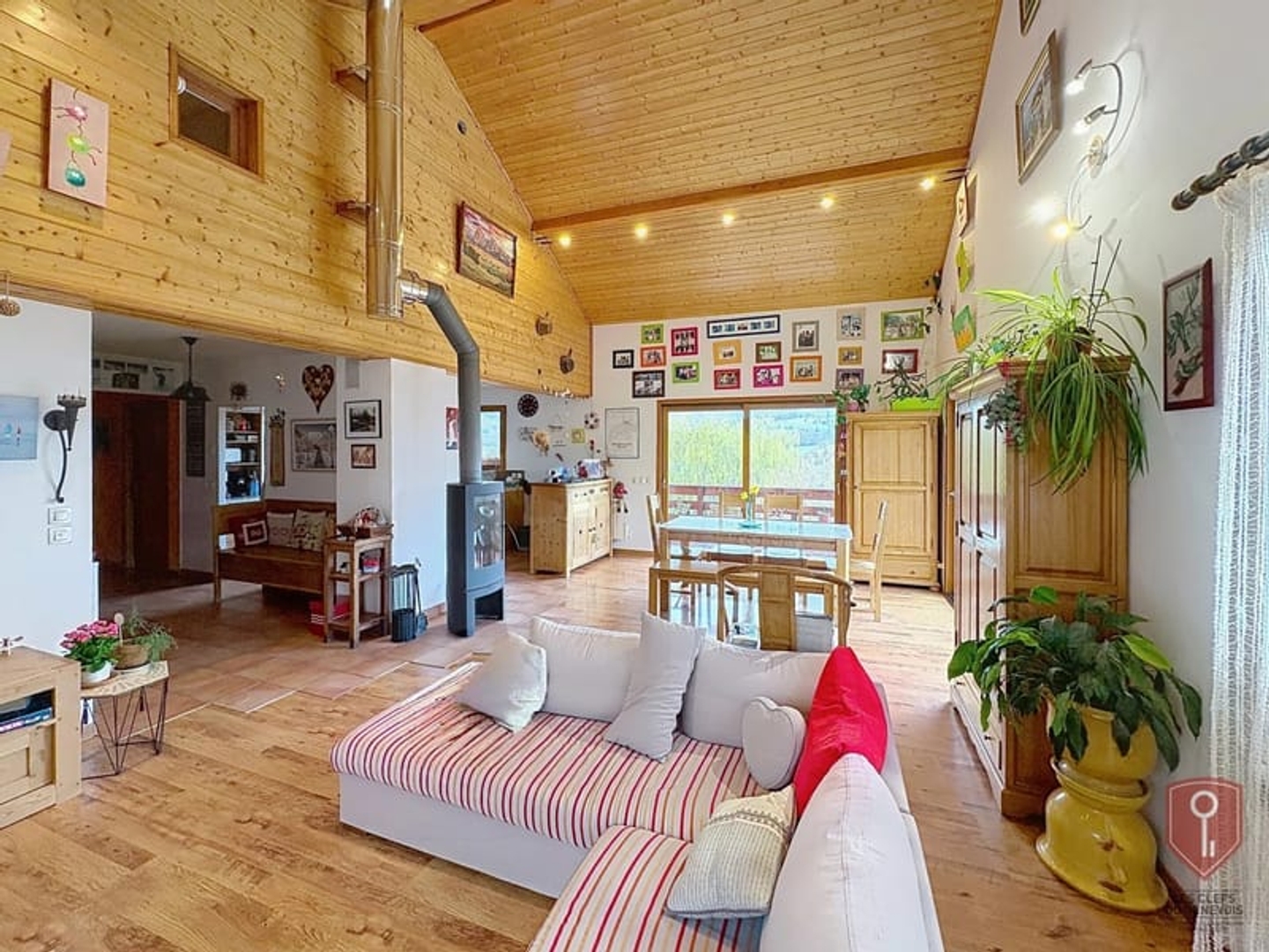 Maison à vendre - 7 pièces - 188m2 - Menthonnex-Sous-C... (74270)
