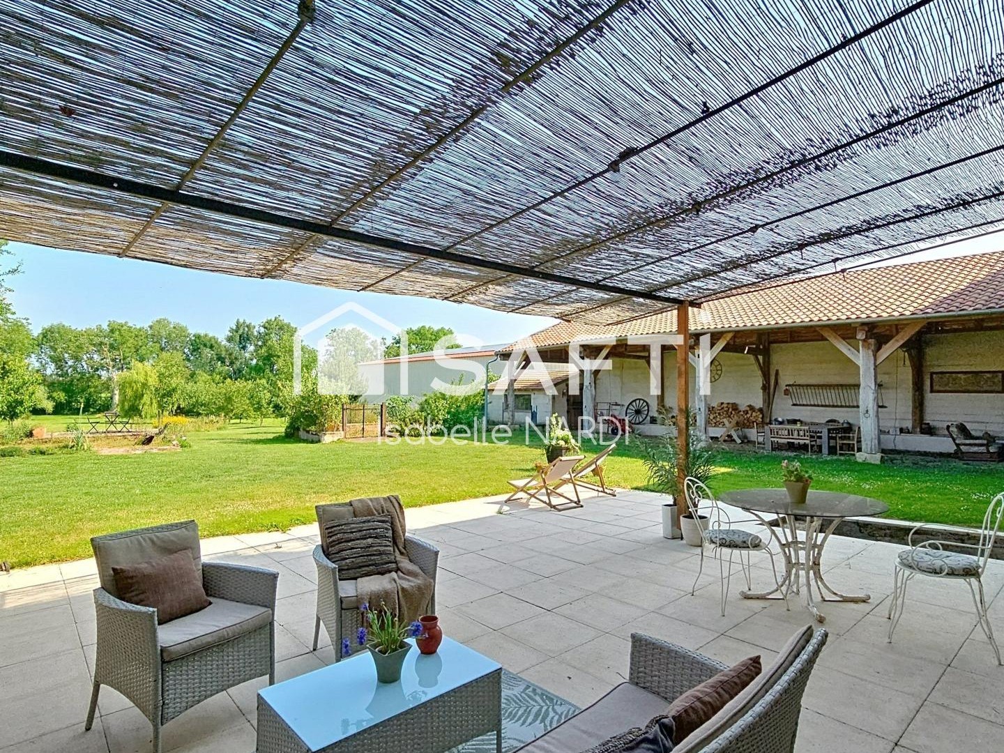 Corps de ferme avec potentiel exceptionnel à Saint-Hilaire-en-Woëvre !