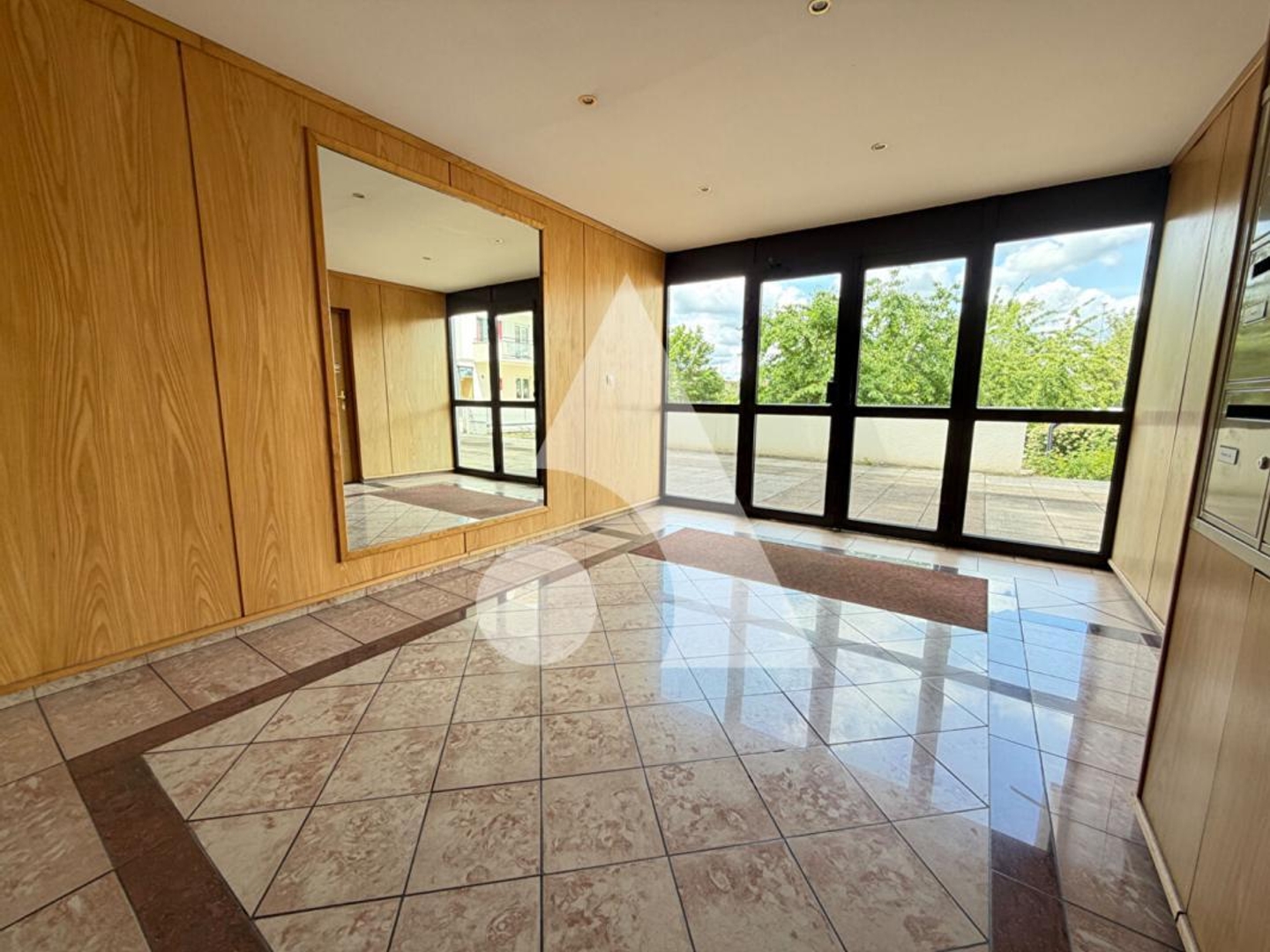 Appartement à vendre - 2 pièces - 42m2 - Dijon (21000)
