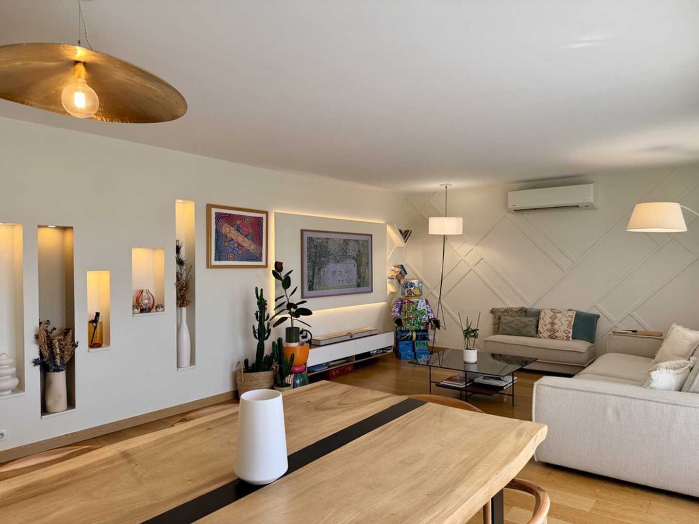 8ème 2ème Prado / Mermoz - Appartement 4 pièces 134m² - cave - 1 parking