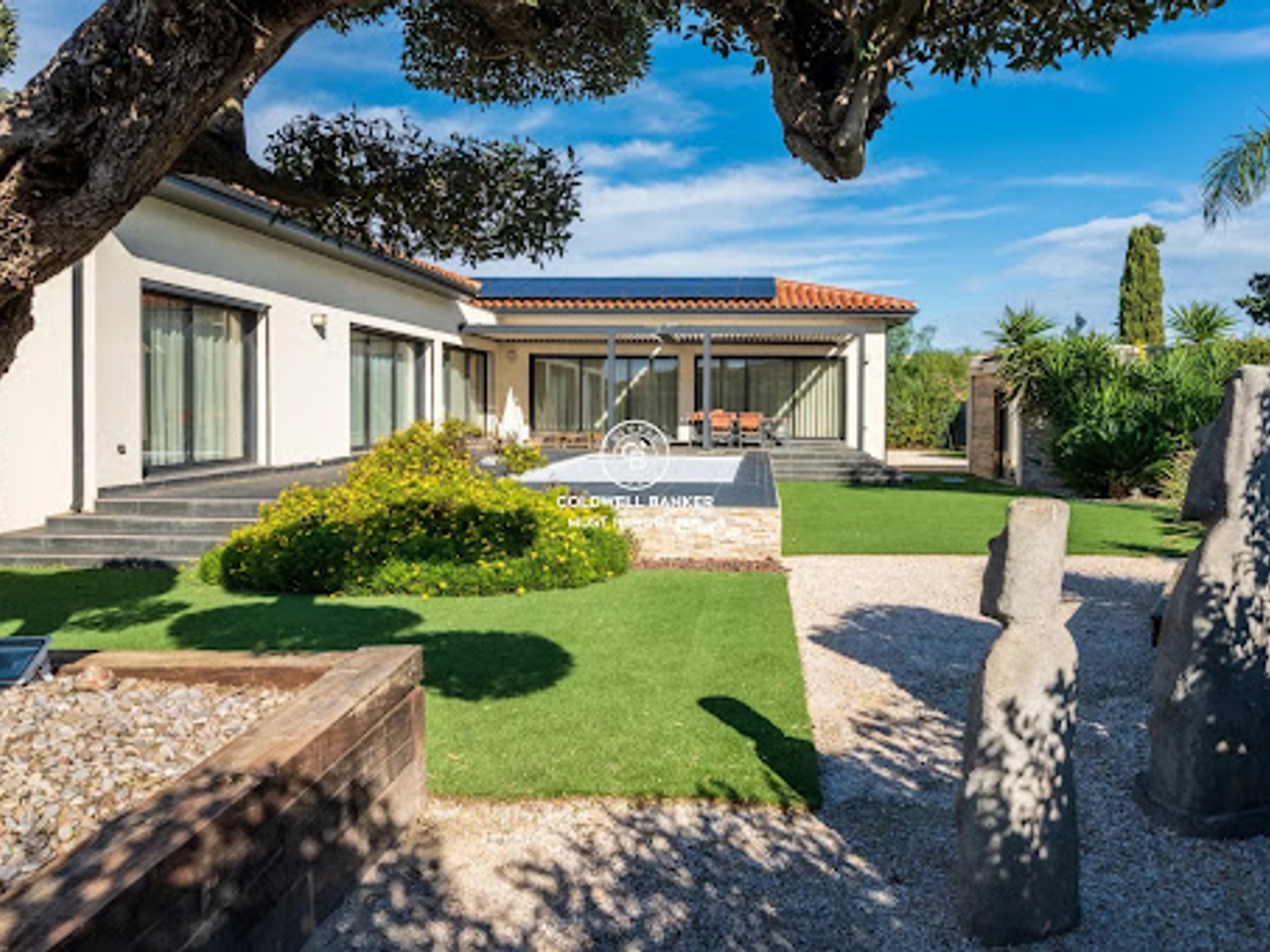 Villa 4 pièces 180 m²