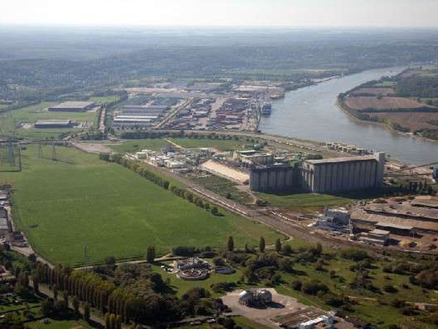 A louer terrains industriels Grand Port Rouen