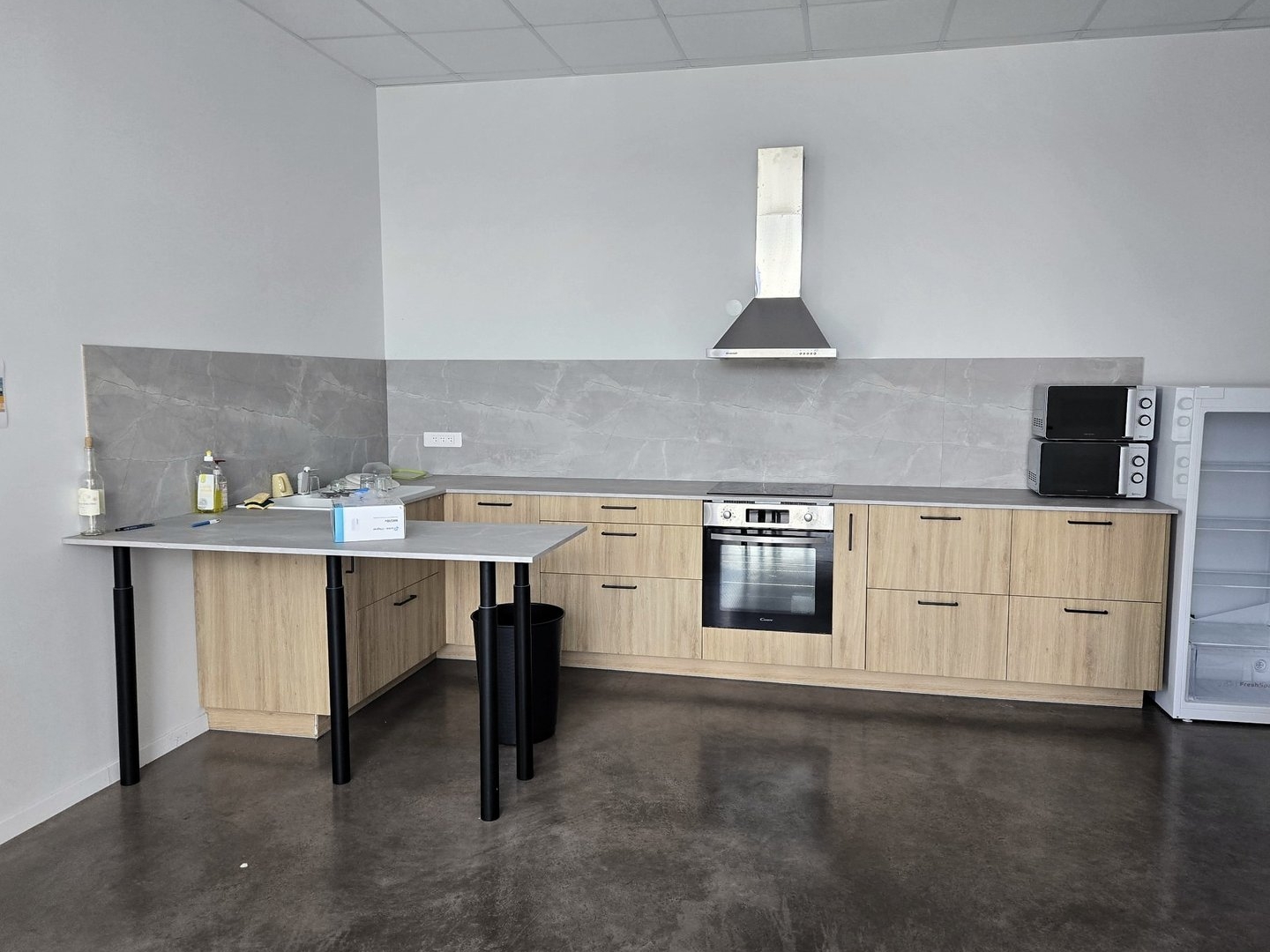 Locaux à vendre - 1657m2 - Chanceaux-Sur-Cho... (37390)