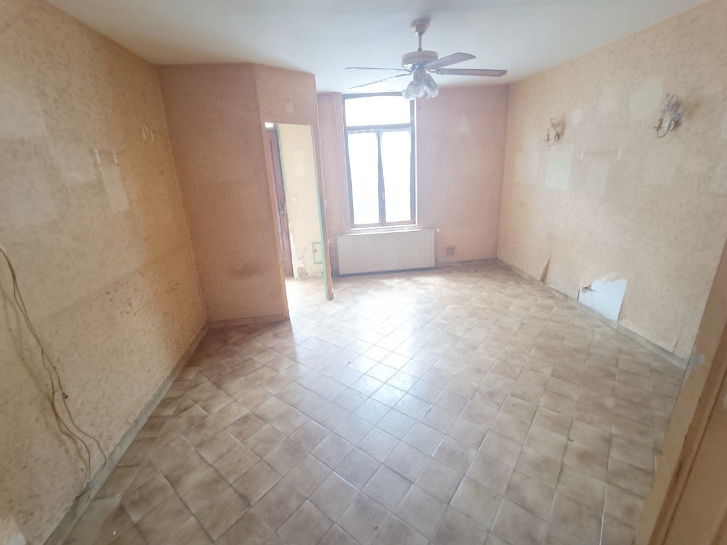 Maison à rénover Quartier St-Pierre 2 chambres