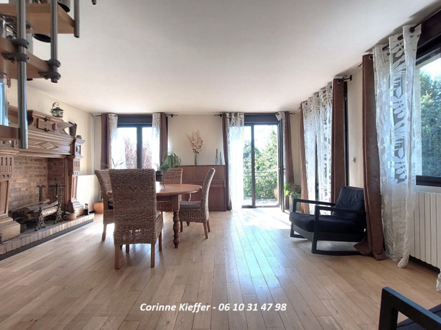 Maison à vendre - 8 pièces - 196m2 - Frépillon (95740)